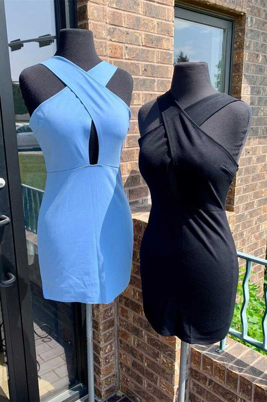 Vestidos de cóctel cortos, sencillos, ajustados y cruzados en la parte delantera en azul