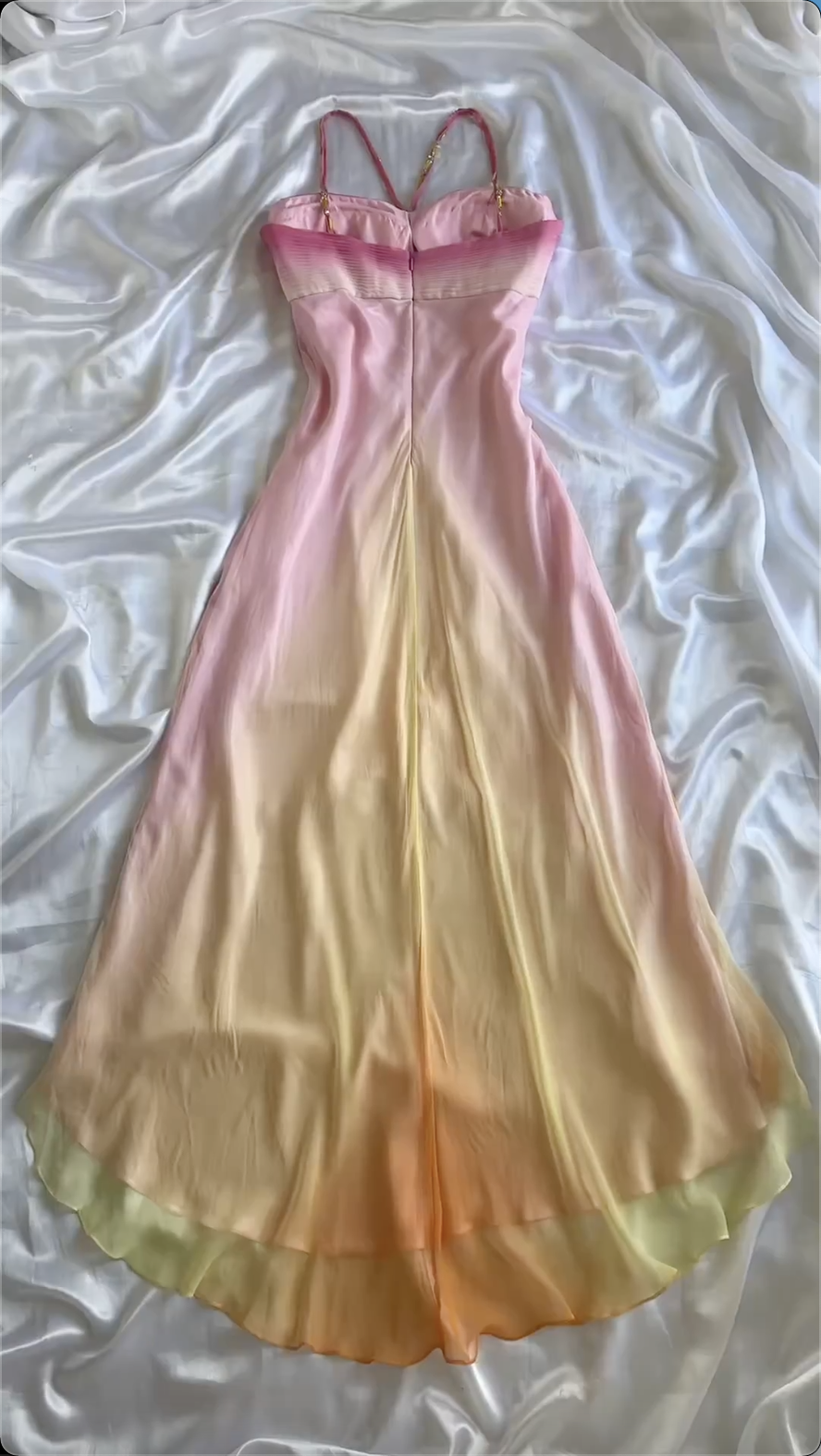 Beautiful fairytale dress🧚🏻