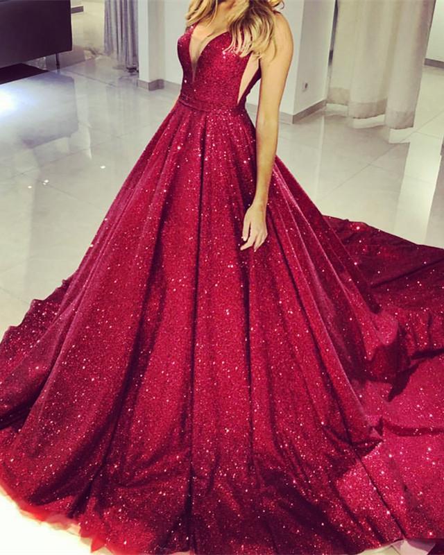 Vestidos de fiesta con escote en V pronunciado y lentejuelas