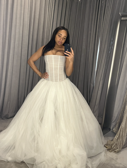 2025 New Simple A Line Strapless Tulle Long Wedding Dress SH2286