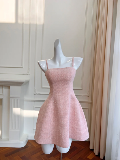 Nuevos vestidos de fiesta cortos, sencillos, de corte A y tirantes finos en color rosa TP3918