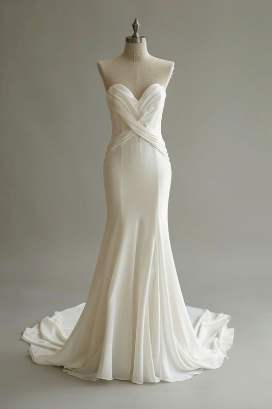 Vestido de novia de gasa largo con escote corazón y corte sirena, color albaricoque claro, ED01522