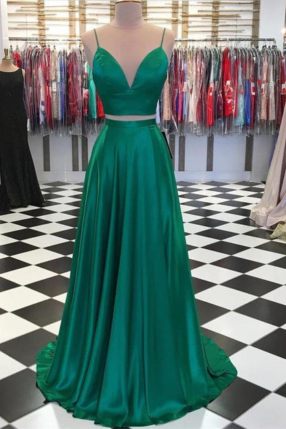 A-line Spaghetti Straps Green Prom Dress Two Piece With Bowknot Back Gown MP719