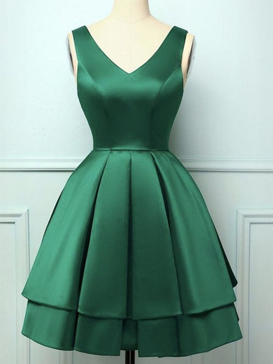 Vestidos de fiesta cortos de satén verde con escote en V y corte A, vestidos de graduación cortos de satén verde para el regreso a casa.