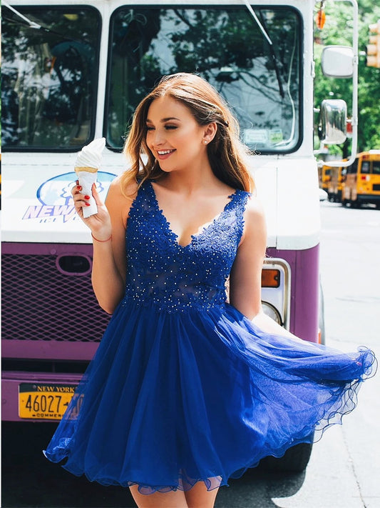 Vestidos de fiesta cortos de encaje azul rey, corte A, escote en V, espalda descubierta, vestidos de fiesta cortos de encaje azul rey, vestidos formales de bienvenida cortos de encaje azul rey