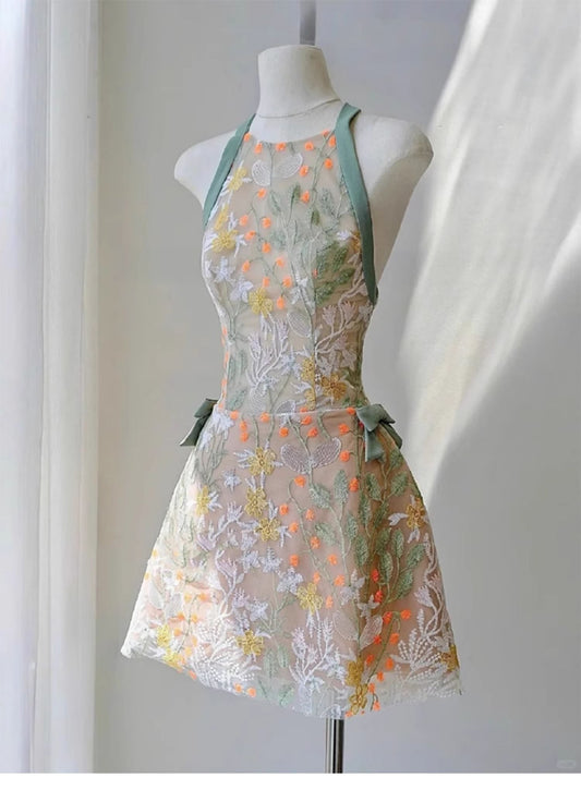 Hermosos vestidos de fiesta cortos, de corte A, con cuello halter y encaje verde, para octavo grado, de verano, para escuela secundaria, DH1004