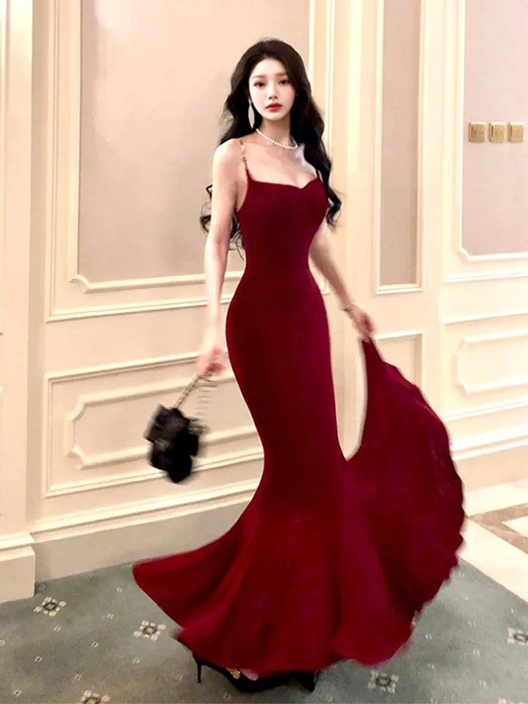 Elegante vestido de fiesta largo color burdeos con tirantes finos y corte sirena, ideal para celebrar el 22.º cumpleaños o el 18.º cumpleaños, DH1045