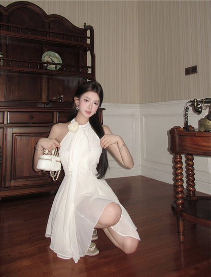 Vestido corto de gasa blanca con cuello halter, sexy, de corte A, para fiesta de 8.º grado, de verano, para escuela secundaria, traje de fiesta, atuendo de cumpleaños DH1054