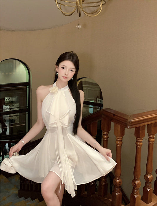 Vestido corto de gasa blanca con cuello halter, sexy, de corte A, para fiesta de 8.º grado, de verano, para escuela secundaria, traje de fiesta, atuendo de cumpleaños DH1054