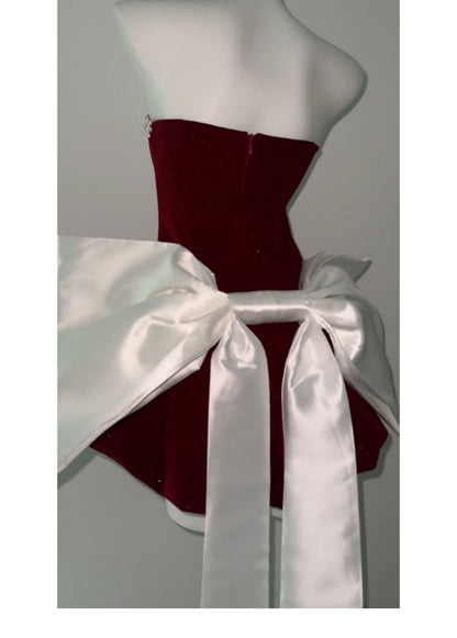 Vestido de fiesta corto de terciopelo burdeos con escote corazón para octavo grado, vestido de verano para escuela secundaria, DH1055