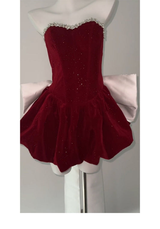 Vestido de fiesta corto de terciopelo burdeos con escote corazón para octavo grado, vestido de verano para escuela secundaria, DH1055