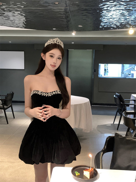 Vestido de fiesta corto de terciopelo negro con escote corazón para octavo grado, vestido de verano para escuela secundaria, traje de fiesta DH1056