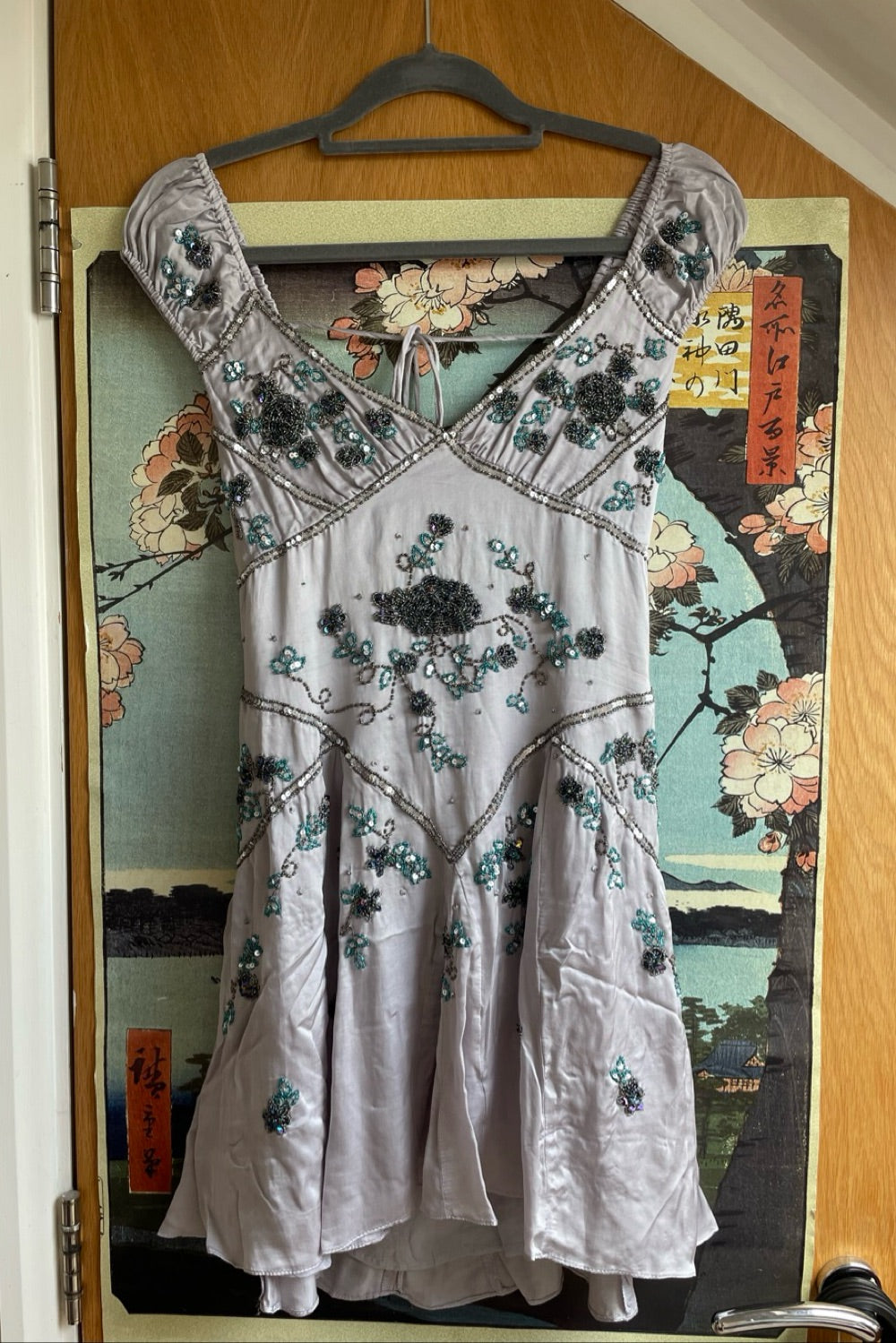 Pretty A Line V Neck Gray Chiffon Formal 8th Grade Homecoming Dresses Summer Middle School Hoco Dress 18th Birthday Outfits DH1078