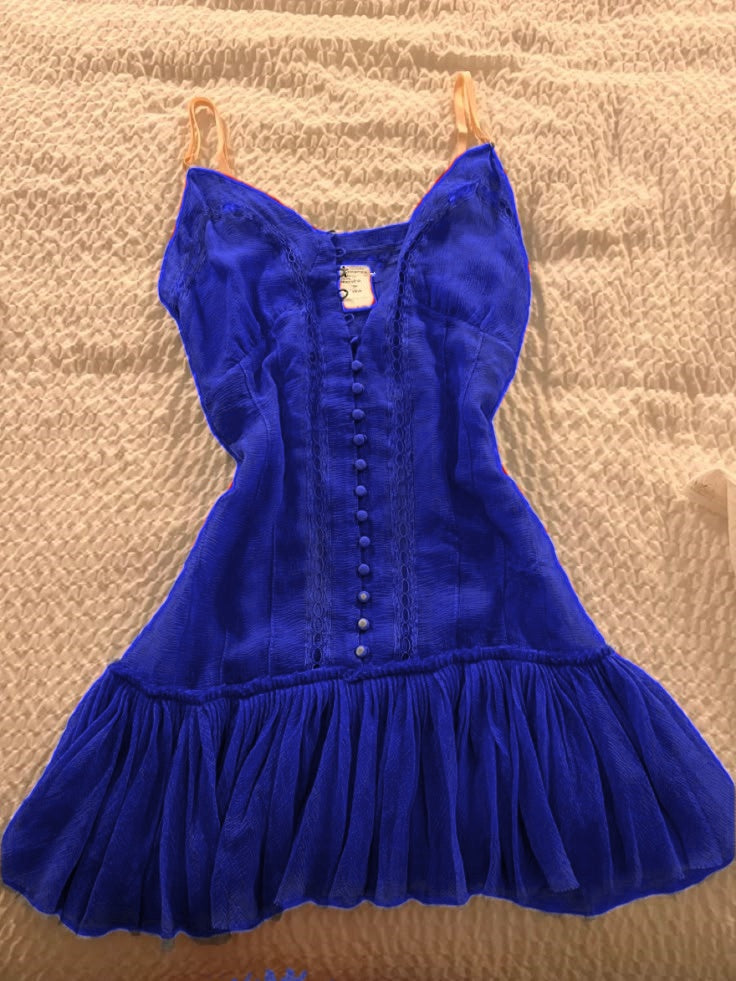 Lindos vestidos de fiesta cortos de tul gris con tirantes finos y corte A para octavo grado, vestido de verano para escuela secundaria, atuendos para fiesta de bienvenida, atuendo para cumpleaños número 20 DH1088