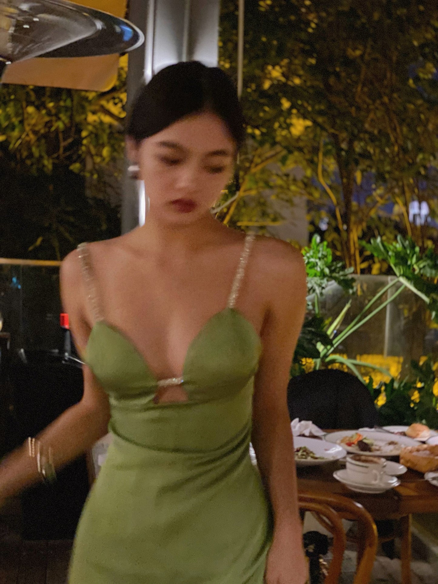 Vestido corto de satén verde salvia con tirantes finos, sexy, para fiesta de 8.º grado, de verano, para escuela secundaria, para cumpleaños, DH1094