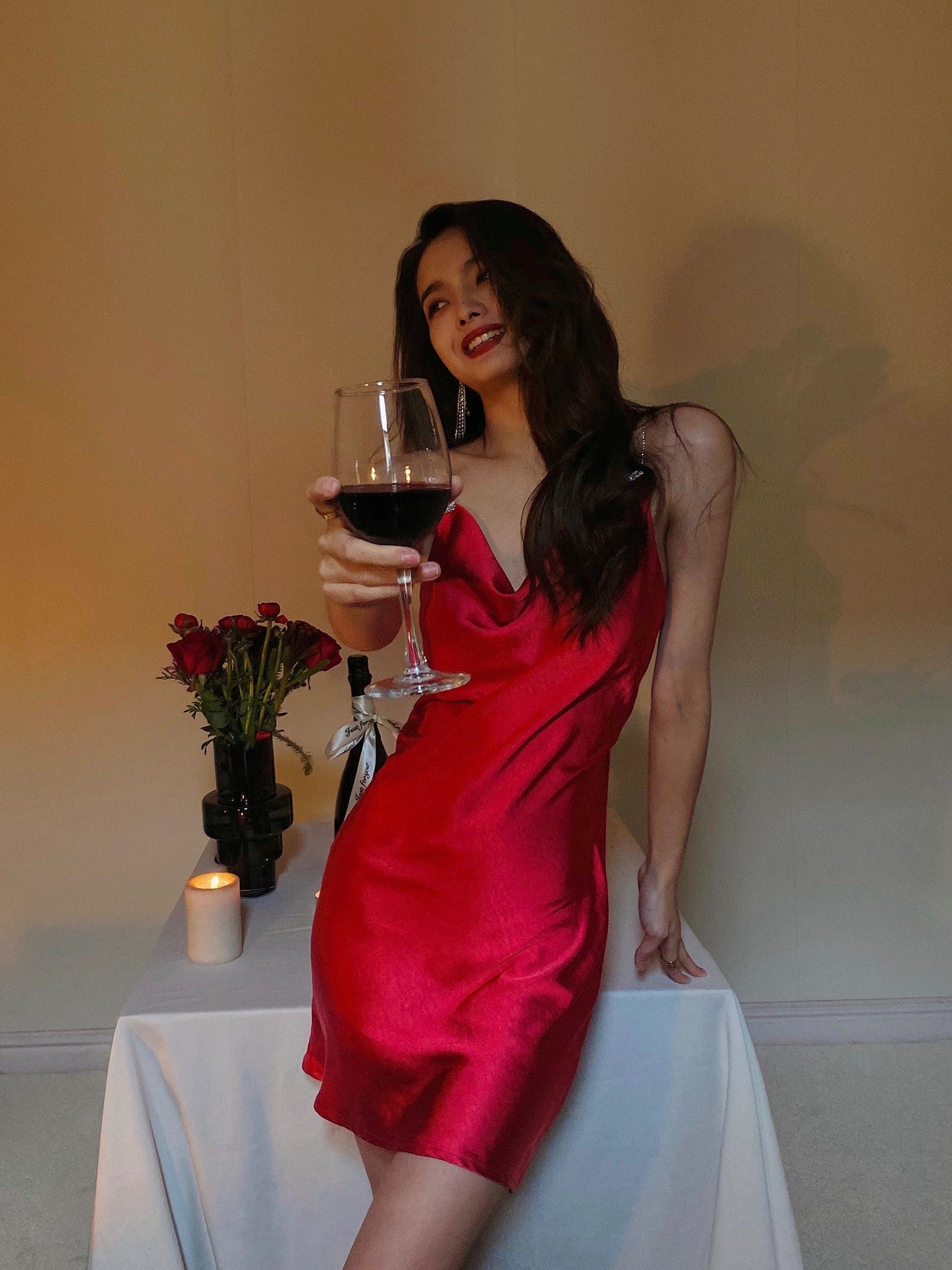 Vestido corto de satén rojo con tirantes finos, sexy, para fiesta de 8.º grado, de verano, para escuela secundaria, para cumpleaños, DH1096