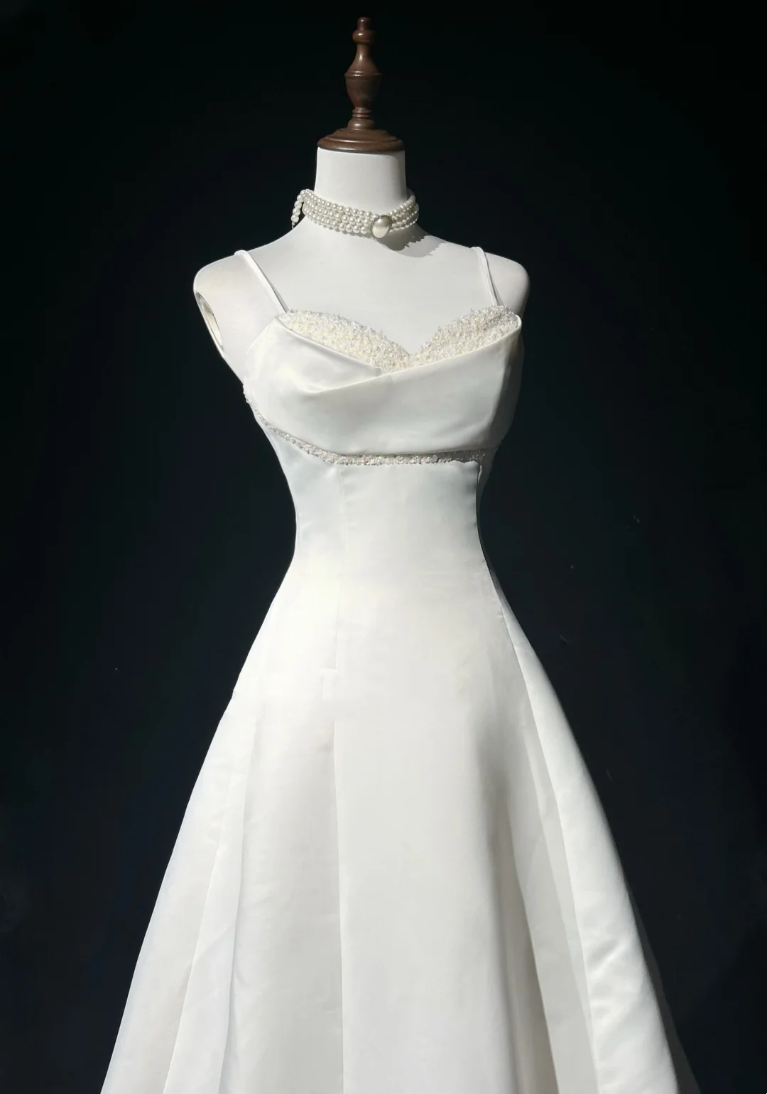Vestido de novia vintage de los años 60, vestido de fiesta con tirantes finos, sin mangas, satén con cuentas, largo blanco, vestidos de novia elegantes de los años 90 DH1101