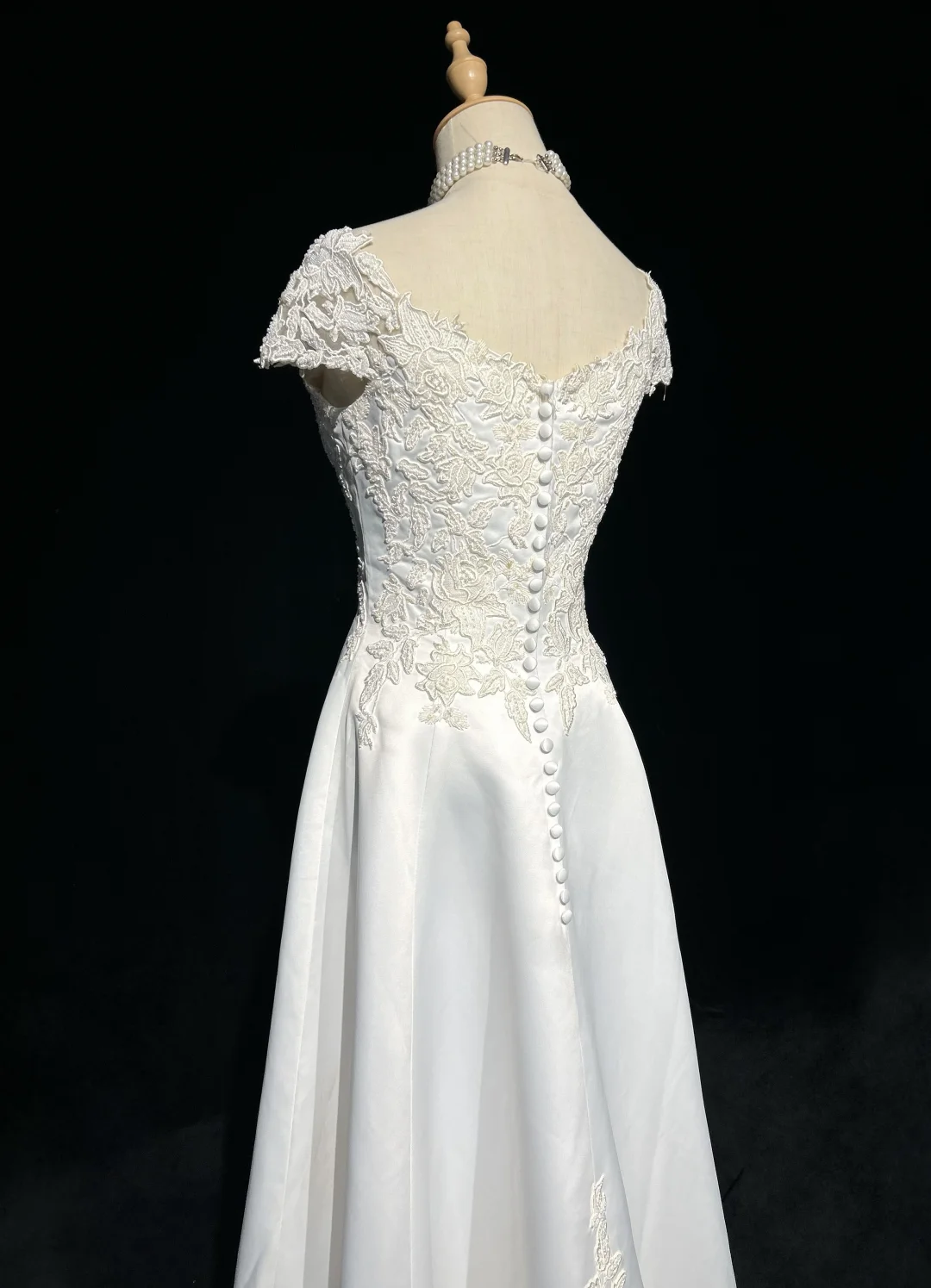 Vestido de novia vintage de los años 60, corte A, escote en V, mangas cortas, encaje, perlas, largo blanco, elegante, años 90, DH1109