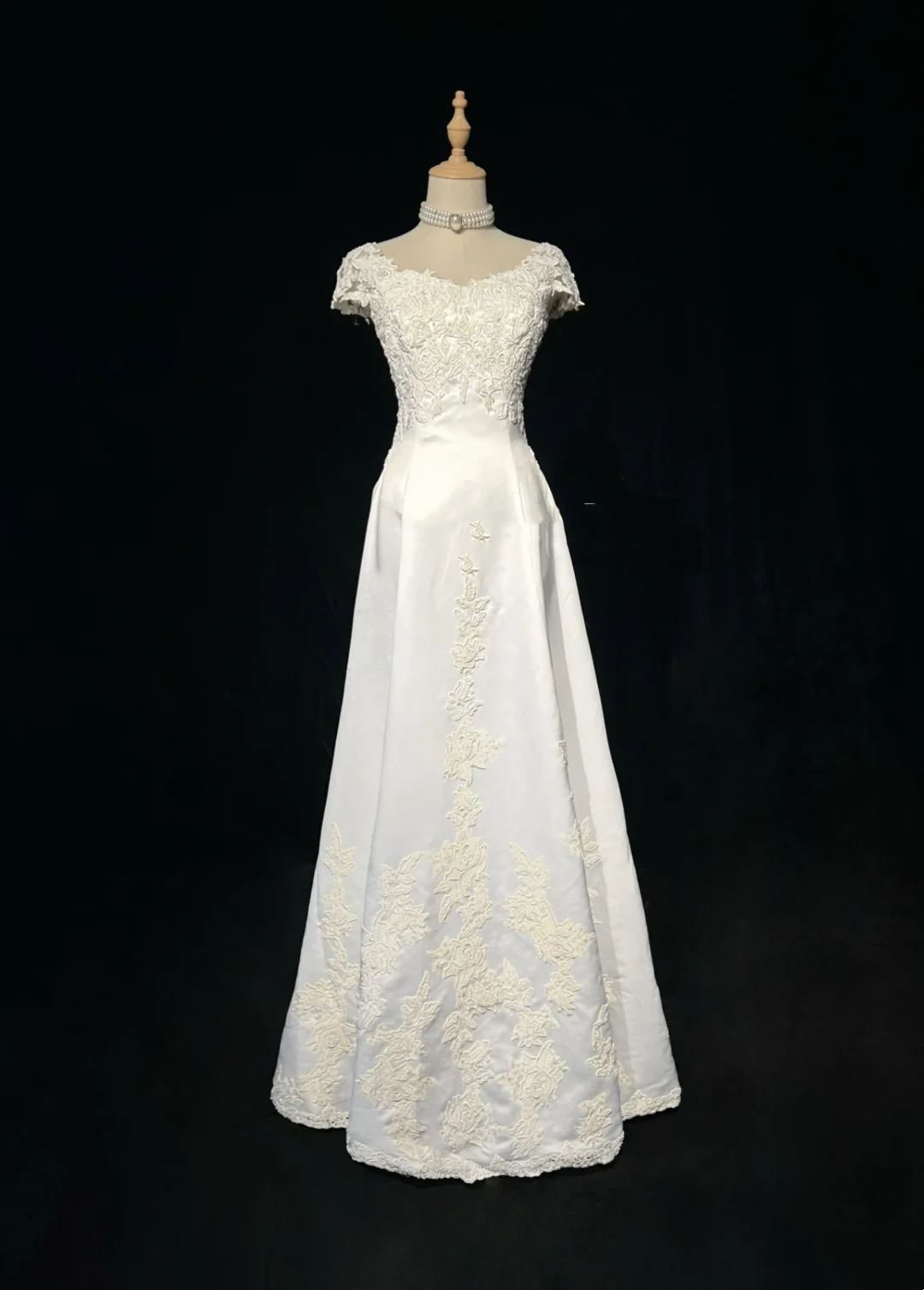 Vestido de novia vintage de los años 60, corte A, escote en V, mangas cortas, encaje, perlas, largo blanco, elegante, años 90, DH1109