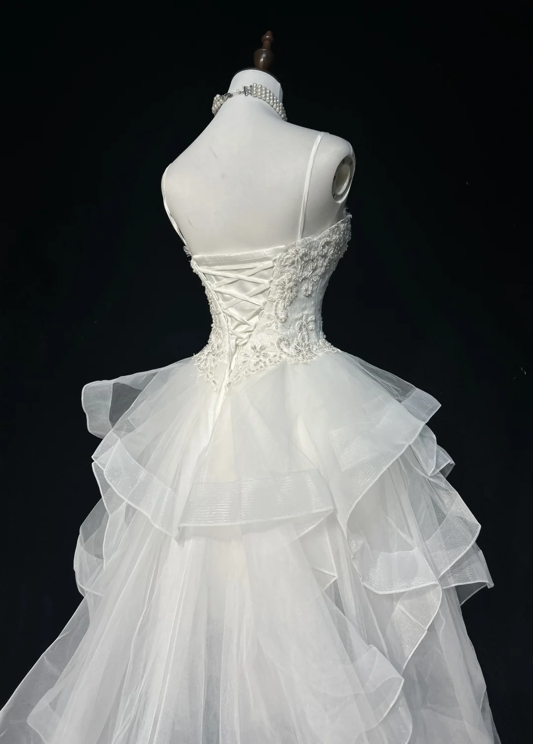 Vestido de novia único con tirantes finos, corte alto y bajo, de encaje, sin mangas, blanco, años 50, vestidos de novia modestos DH1115