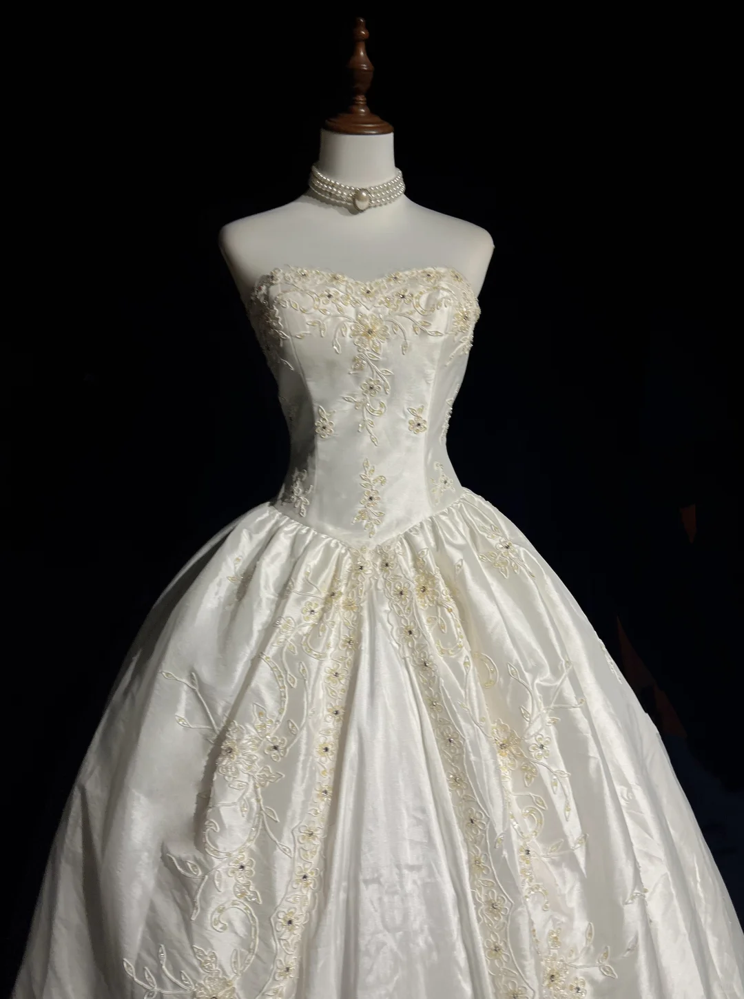 Vestido de novia único, vestido de fiesta, escote corazón, apliques de encaje, sin mangas, blanco, años 50, vestidos de novia vintage, DH1121