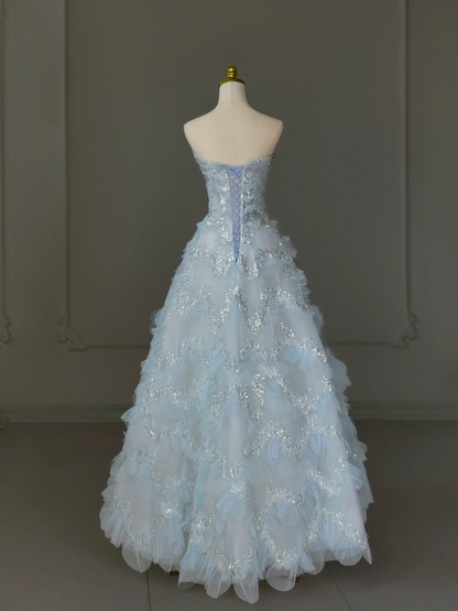 Hermoso vestido de fiesta de quinceañera largo de tul con escote corazón, azul claro, vestido formal de 15 años, vestido de dulces 16 DH1124