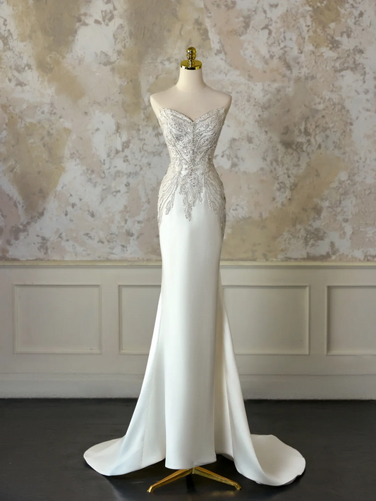 Vestido de novia modesto de corte sirena con escote corazón, sin mangas, con cuentas plateadas, largo blanco, elegante, DH1128
