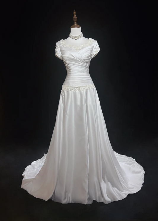 Vestido de novia vintage, corte A, escote cuadrado, blanco, manga corta, satén, años 60, Timeless Brides, DH1143