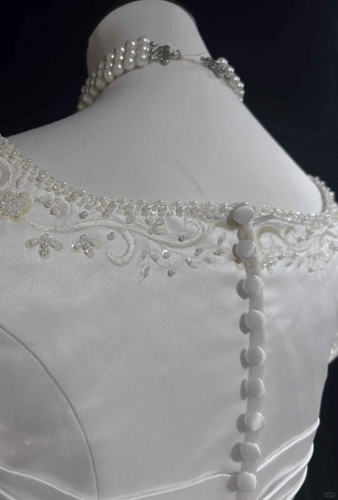 Vestido de novia vintage, corte A, escote cuadrado, blanco, manga corta, satén, años 60, Timeless Brides, DH1143