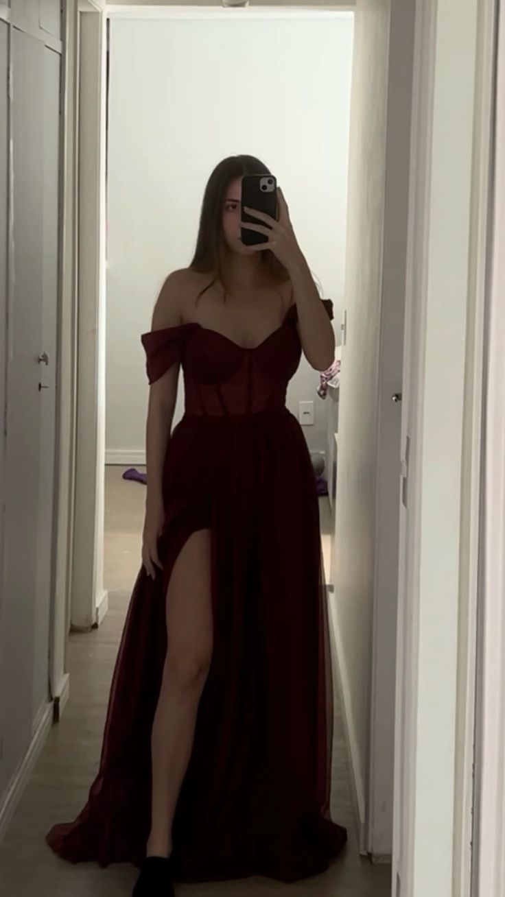 Elegante vestido de fiesta largo de tul burdeos con hombros descubiertos y corte en A para verano, ideal para cumpleaños número 20 y cumpleaños número 18, DH116