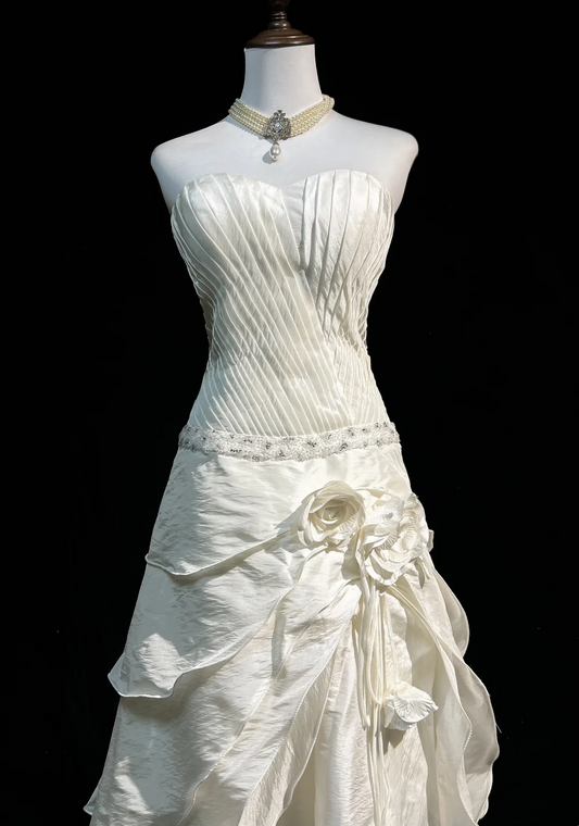 Classic Wedding Dress A Line Sweetheart White Satin Long 70s Wedding Dresses Vintage Bride Dress Bridal Gowns DH1257
