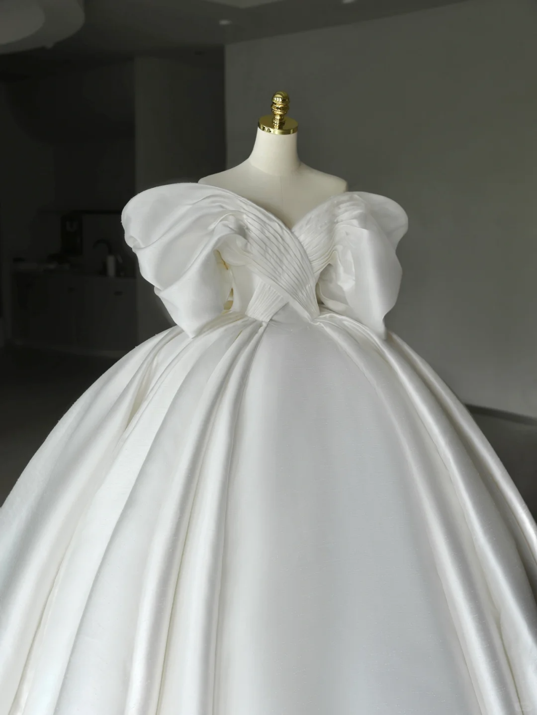 Vestido de novia princesa, vestido de baile, hombros descubiertos, satén, manga corta blanca, vestidos de novia modestos, DH1287
