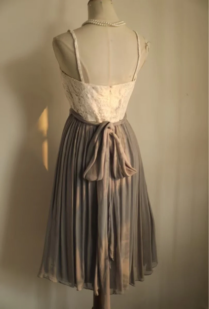 Vestido corto retro de gasa gris con tirantes finos, corte A, para fiesta de 8.º grado, de verano, para escuela secundaria, para graduación o cumpleaños número 16, DH1316
