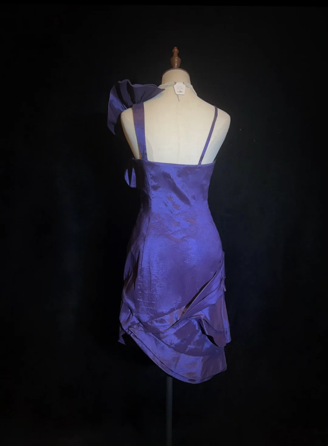 Vestido corto de fiesta de graduación con tirantes finos, color uva, estilo moderno, para octavo grado, cóctel, escuela secundaria, Hoco Outfits DH1448