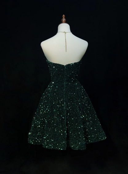 Vestido de fiesta corto con escote corazón y lentejuelas verde oscuro, estilo mini, formal, para octavo grado, para escuela secundaria, para cóctel, DH1457