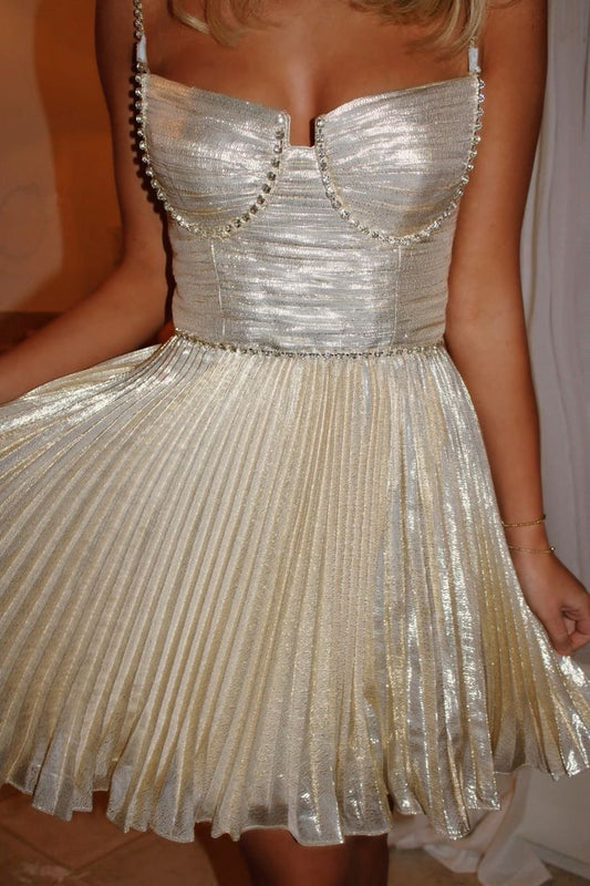 Vestidos cortos elegantes de Hoco, corte A, tirantes finos, minivestidos formales para el regreso a casa de octavo grado, trajes de verano para el regreso a casa de la escuela secundaria DH16