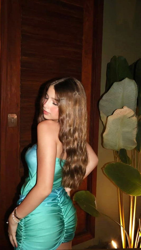 Vestidos Hoco clásicos, ajustados, sin tirantes, verdes, cortos, de satén, mini, formales, para el regreso a casa de octavo grado, para la escuela secundaria, para el 16.º cumpleaños, atuendo Hoco DH1726