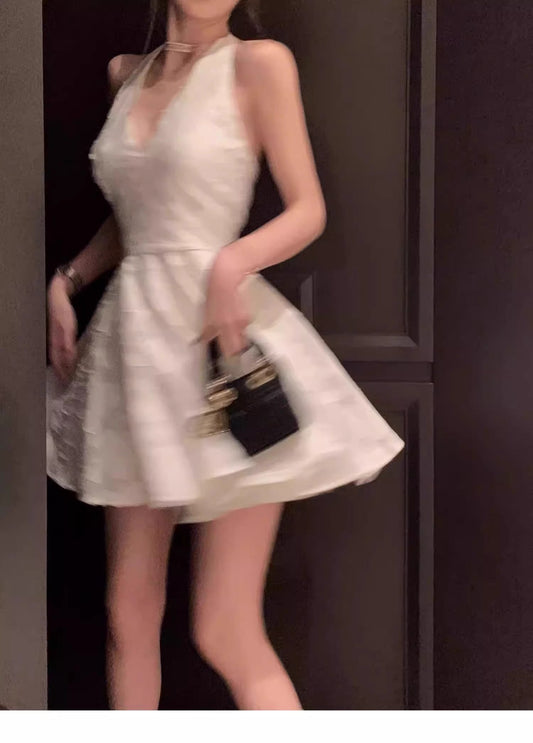 Vestido corto de satén con encaje blanco, corte A, estilo halter, para fiesta de 8.º grado, para escuela secundaria, para 16.º cumpleaños, DH1798