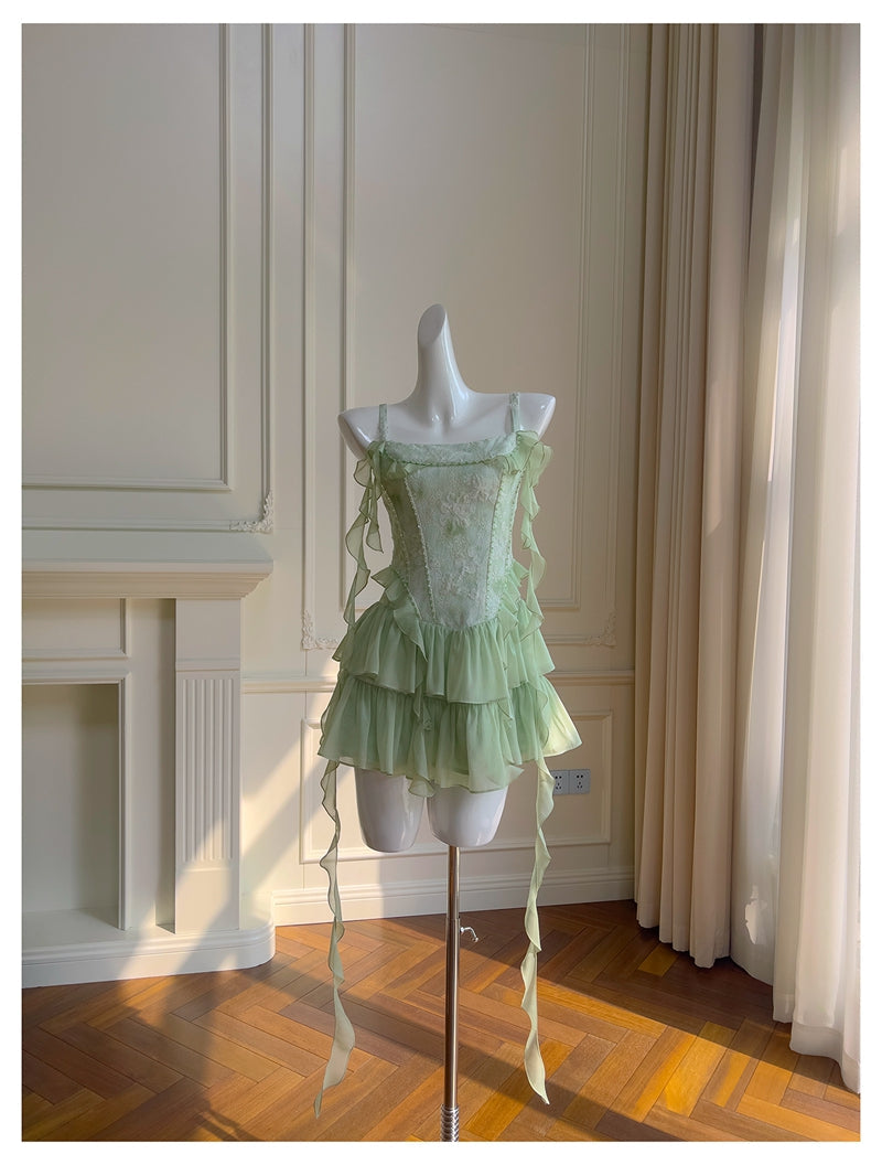 Cute A Line Spaghetti Straps Sage Green Chiffon Grad Dress Inspo Short Mini Formal 8th Grade Homecoming Dresses High School Hoco Court Dress Graduation Dress Hoco Outfits D1901