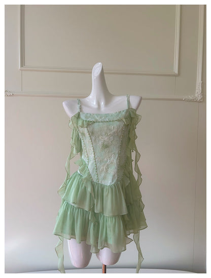 Cute A Line Spaghetti Straps Sage Green Chiffon Grad Dress Inspo Short Mini Formal 8th Grade Homecoming Dresses High School Hoco Court Dress Graduation Dress Hoco Outfits D1901