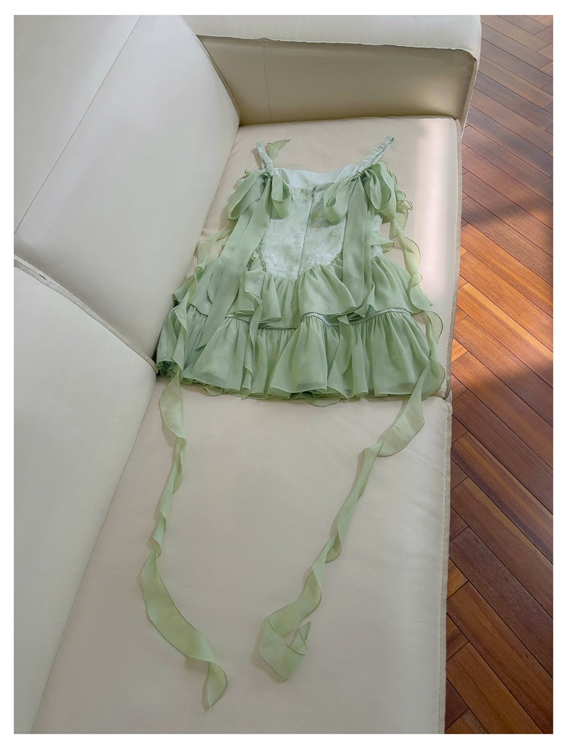 Cute A Line Spaghetti Straps Sage Green Chiffon Grad Dress Inspo Short Mini Formal 8th Grade Homecoming Dresses High School Hoco Court Dress Graduation Dress Hoco Outfits D1901