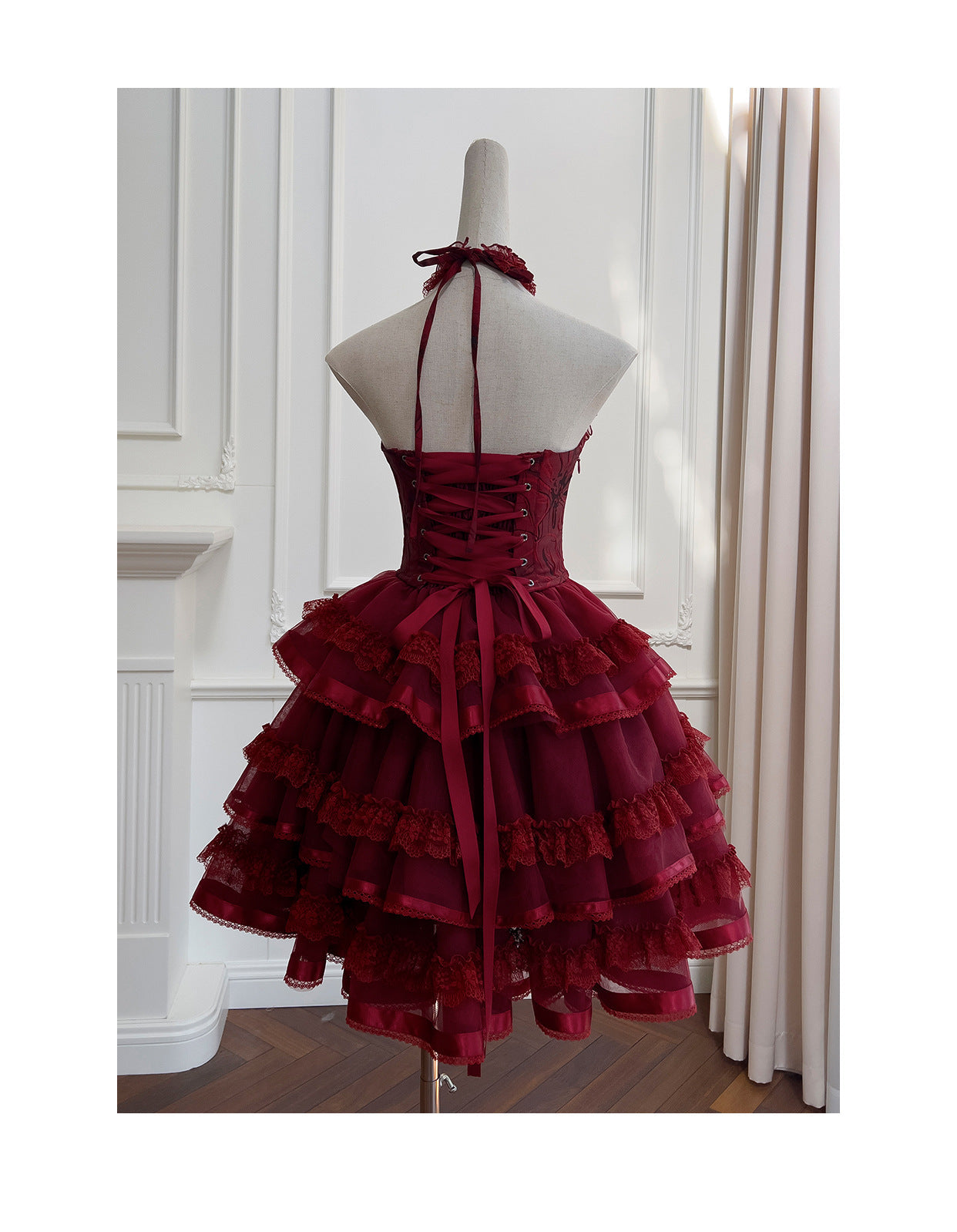 Modest Ball Gown Spaghetti Straps Burgundy Lace Grad Dress Inspo Short Mini Formal 8th Grade Homecoming Dresses High School Hoco Court Dress Graduation Dress Cocktail Gown Birthday Outfits DH1938
