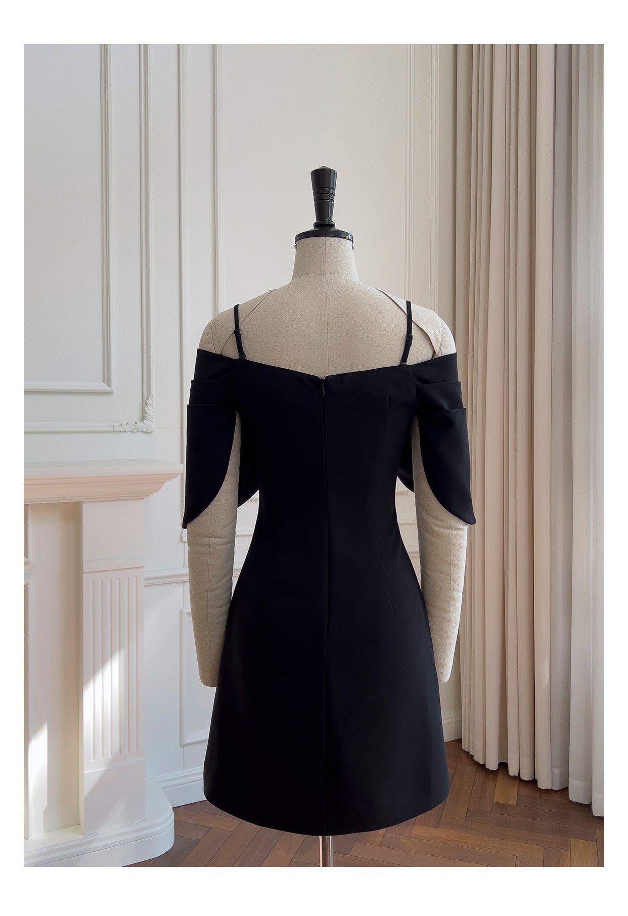 Cute A Line Spaghetti Straps Black Formal 8th Grade Homecoming Dresses Middle School Short Cocktail Gowns Graduation Dress Hoco Outfits DH1993