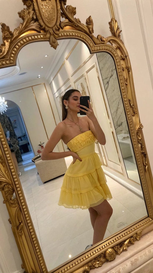 Modest A line Strapless Yellow Chiffon Short Mini Formal 8th Grade Homecoming Dresses Middle School Short Cocktail Gowns Graduation Dress Hoco Outfits DH2014