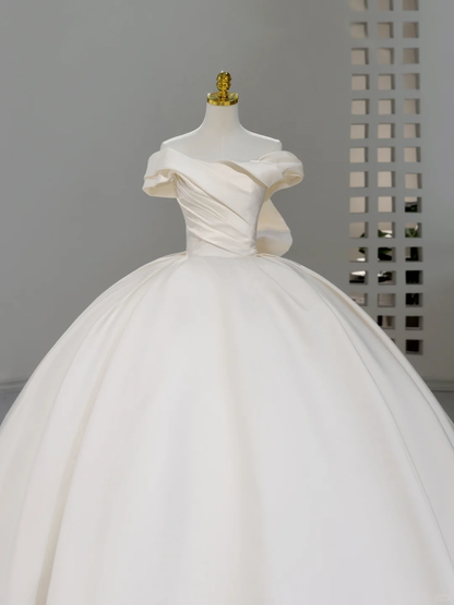 Vestido de novia princesa, vestido de baile, hombros descubiertos, color marfil, de satén, con pliegues, DH2047