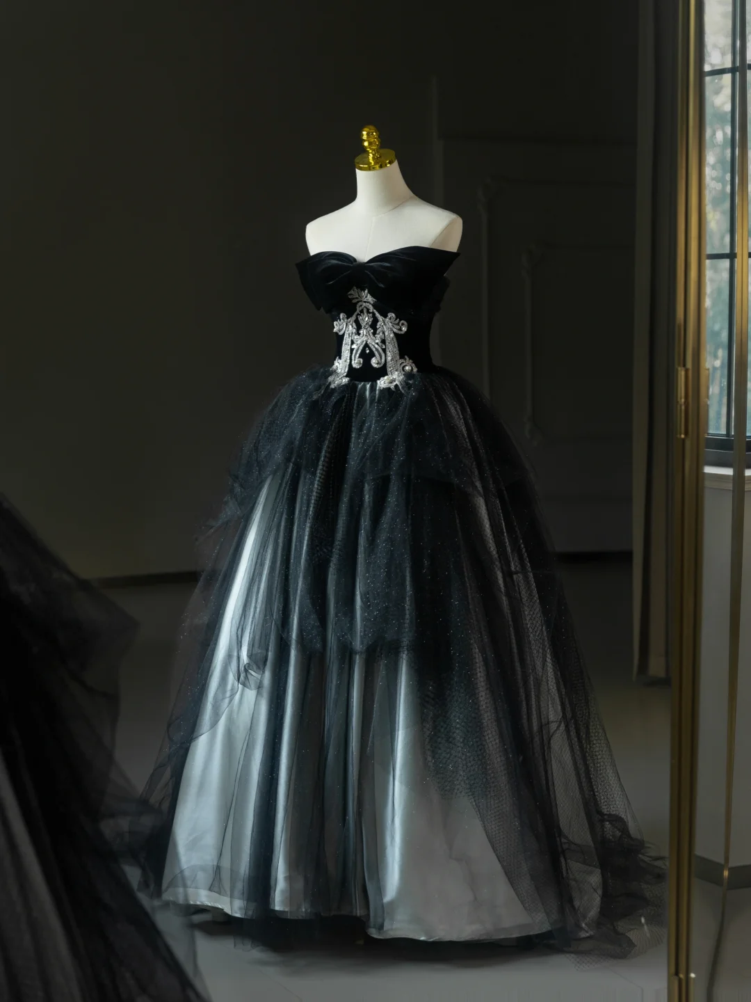 Hermoso vestido de quinceañera largo sin tirantes de tul negro con encaje, vestidos formales para 17 años, vestido de 15 años, vestido de 16 años DH2064