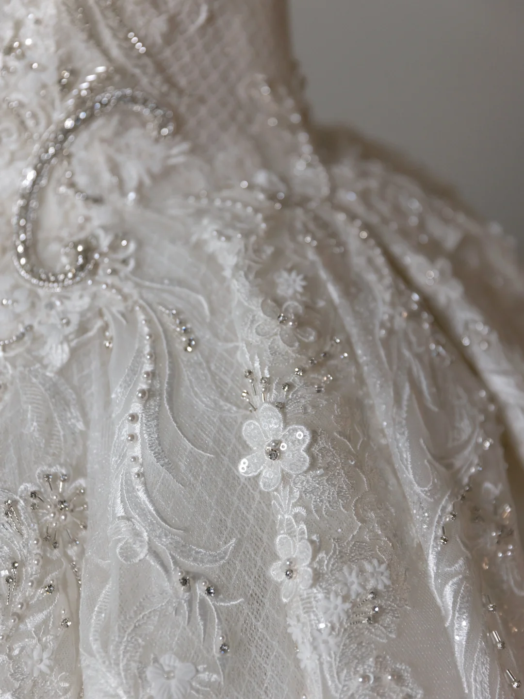 Vestido de novia atemporal, vestido de fiesta, escote corazón, encaje, blanco, largo, vestidos de novia largos, vestidos de novia modestos DH2076