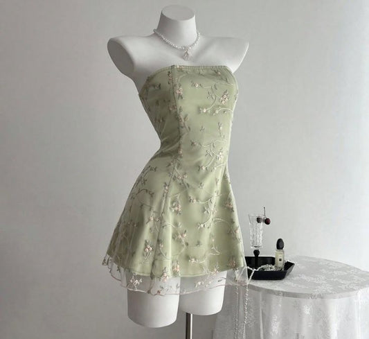 Modest A Line Strapless Sage Green Lace Formal 8th Grade Homecoming Dresses Middle School Short 16th Birthday Gowns Graduation Dress Hoco Outfits DH2110