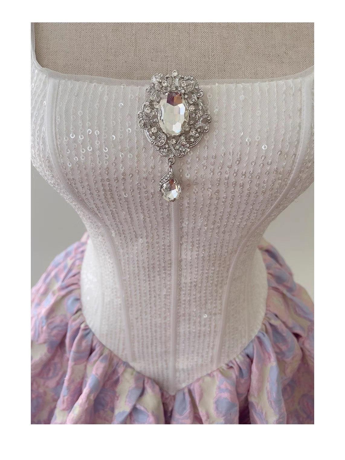 Hermoso vestido de fiesta con escote cuadrado, estampado floral lila, satén, vestido formal de regreso a casa, vestido corto para estudiantes de secundaria, vestido de graduación para cumpleaños número 21, minivestido de cóctel DH2185