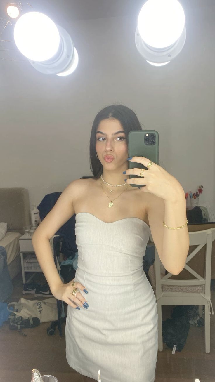 Hermosos vestidos de fiesta formales con escote en forma de corazón y lentejuelas blancas, vestidos cortos para el 21.º cumpleaños, vestidos de graduación, mini vestidos de cóctel DH2267